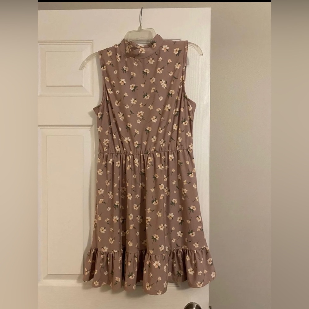 Women dress